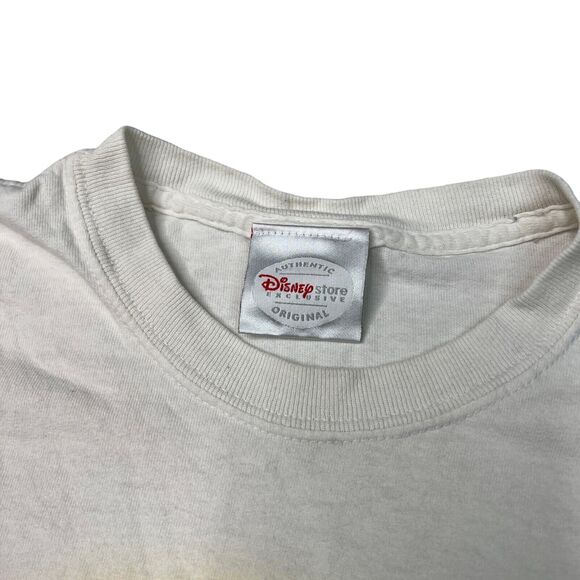 Disney Store Incredibles Dash Fastest Kid T-Shirt Superhero 2004 Youth M Medium - Picture 4 of 5